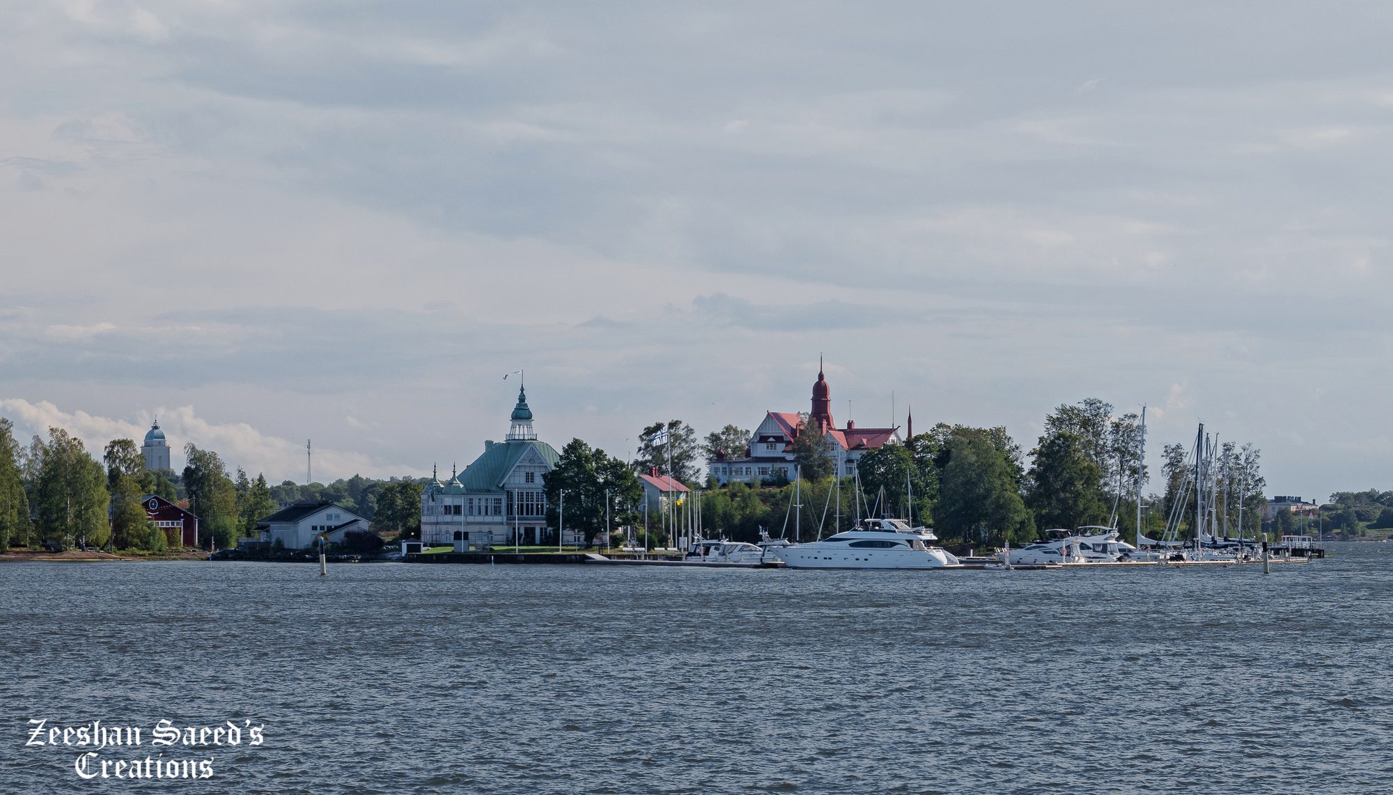 Valkosaari (Blekholmen), seen from the ferry to Suomenlinna