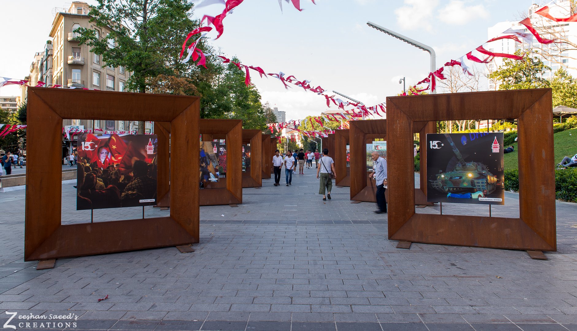 Photo exhibition on Istiklal Avenue