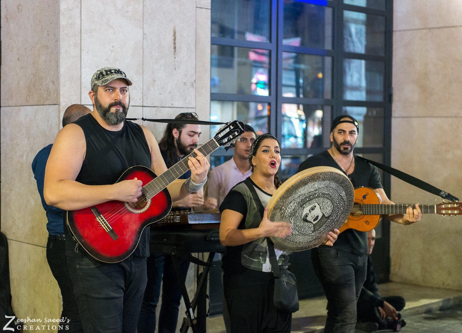 Street musicians on Istiklal Avenue